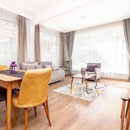 Lovely Flat Near Shore And Trendy Spots In Kadikoy Istanbul Exteriör bild