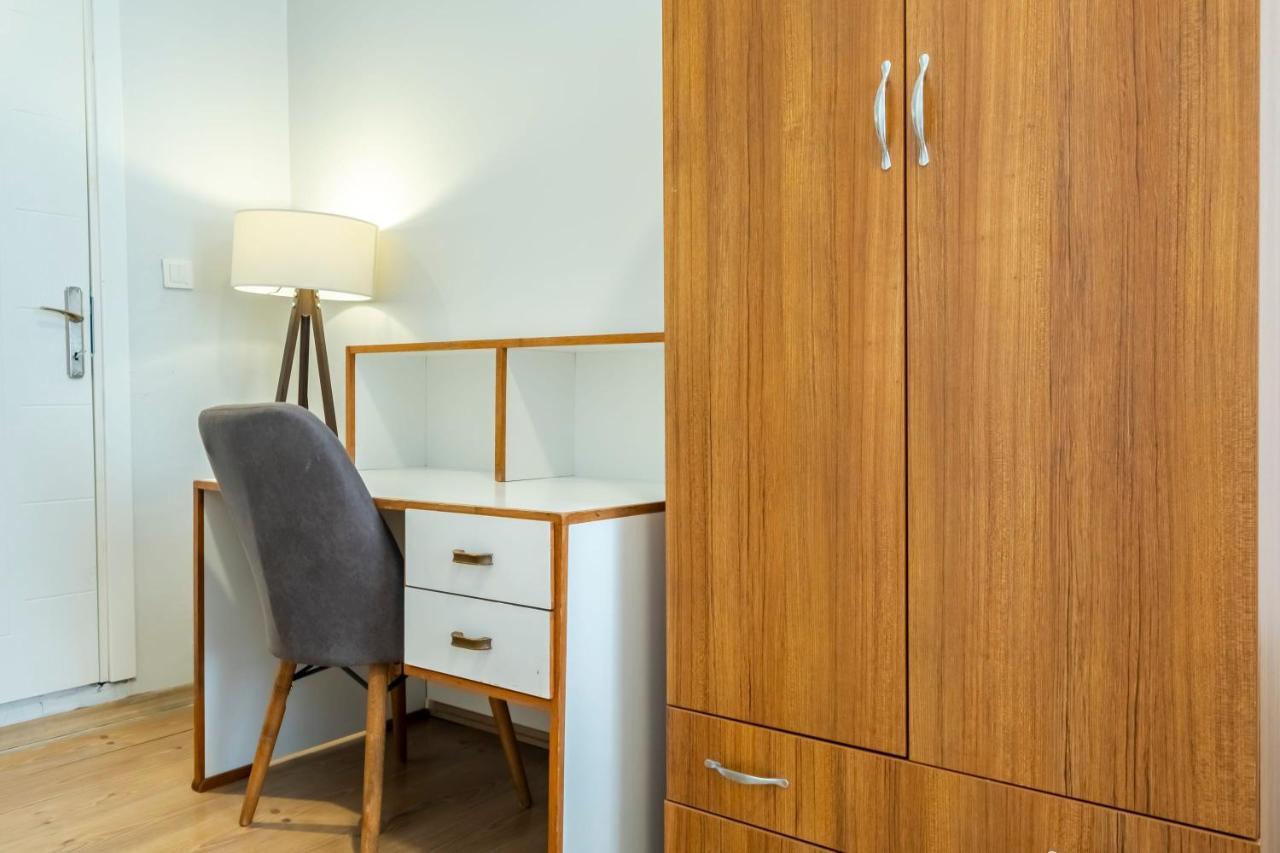 Lovely Flat Near Shore And Trendy Spots In Kadikoy Istanbul Exteriör bild