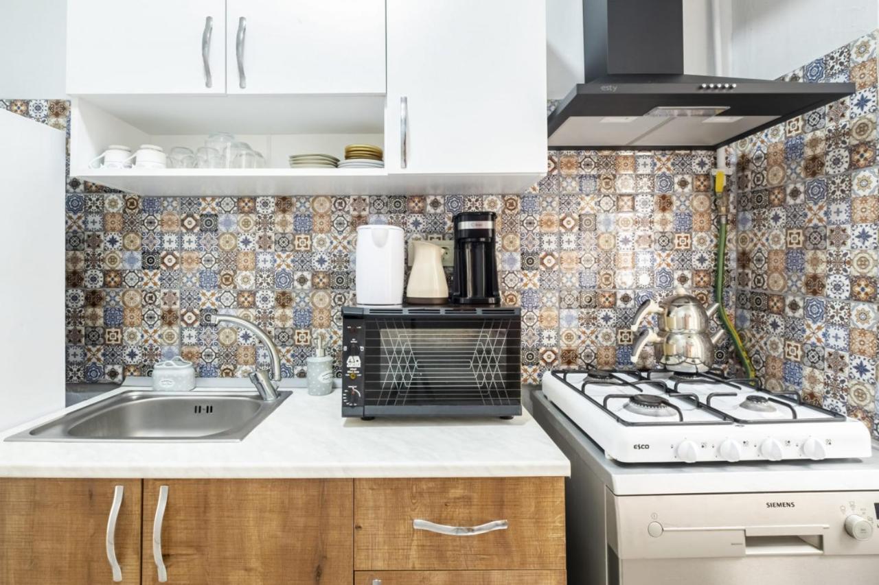 Lovely Flat Near Shore And Trendy Spots In Kadikoy Istanbul Exteriör bild