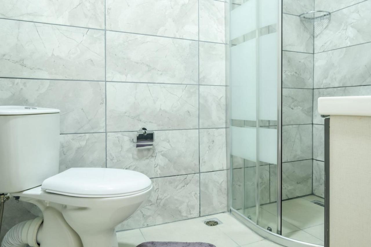 Lovely Flat Near Shore And Trendy Spots In Kadikoy Istanbul Exteriör bild